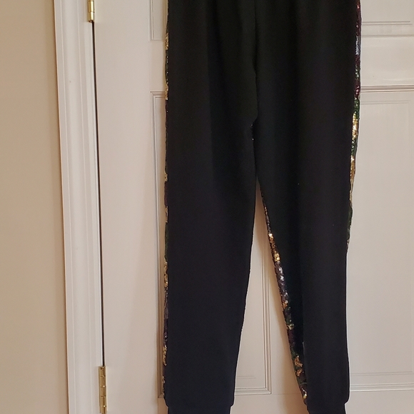 Sequin Camo Jogger - Picture 3 of 3
